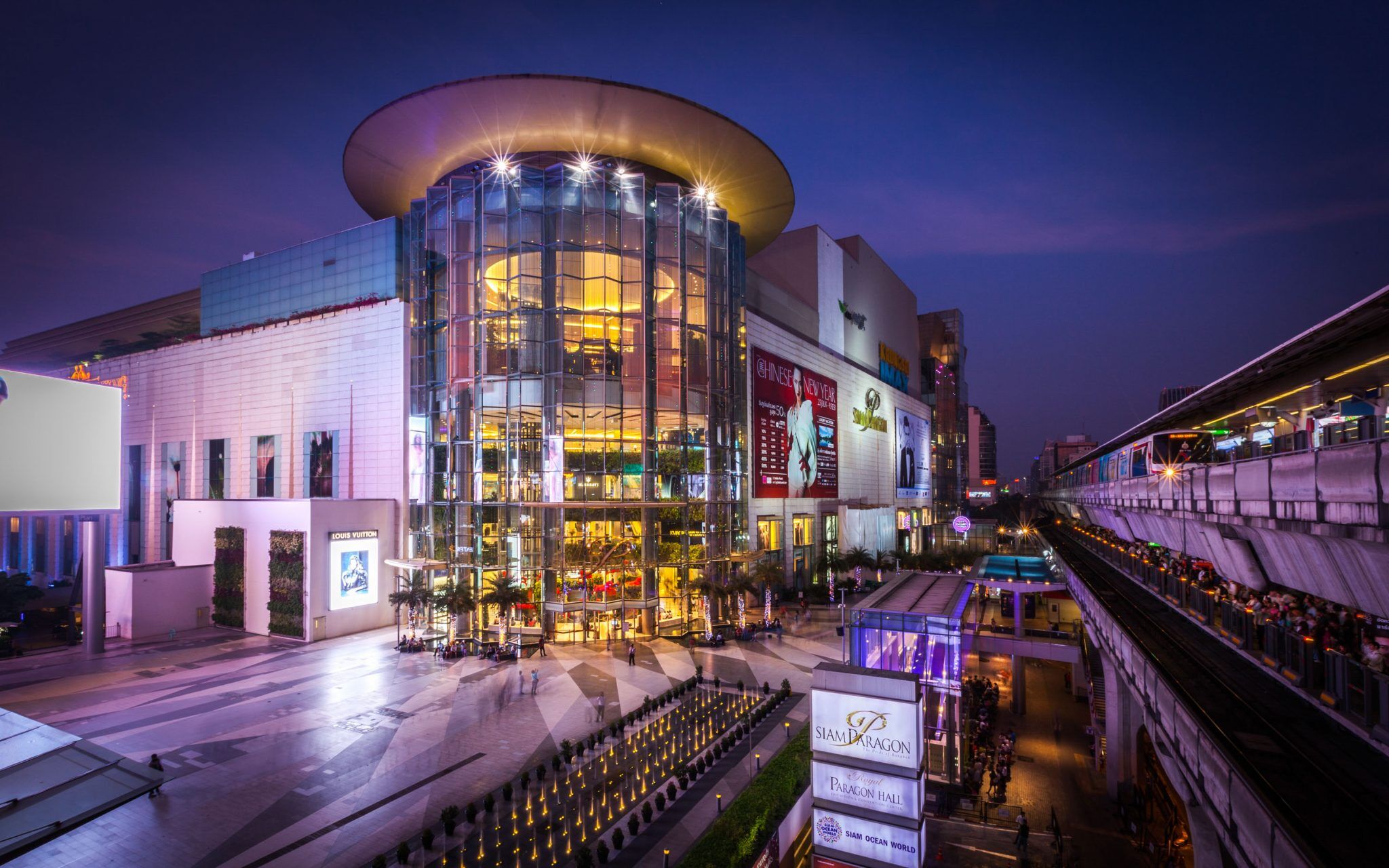 Capture the opulent beauty of Thailand’s luxury malls